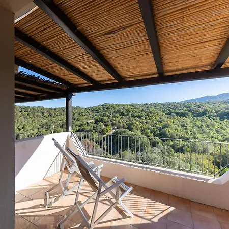 Complex With Pool And Sea View Apartment *