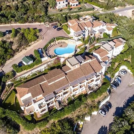 Complex With Pool And Sea View Baja Sardinia