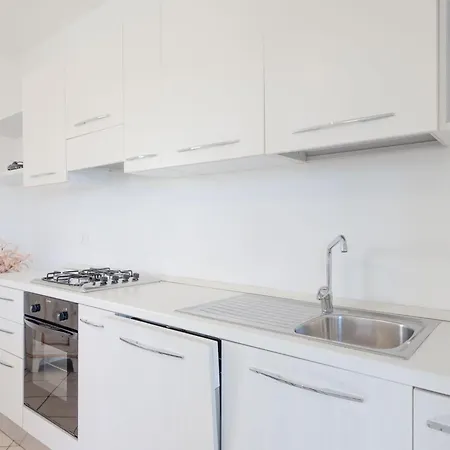 Complex With Pool And Sea View * Байя Сардиния