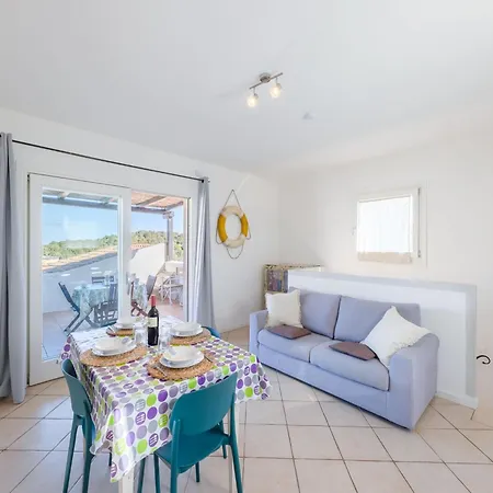 Complex With Pool And Sea View Lejlighed