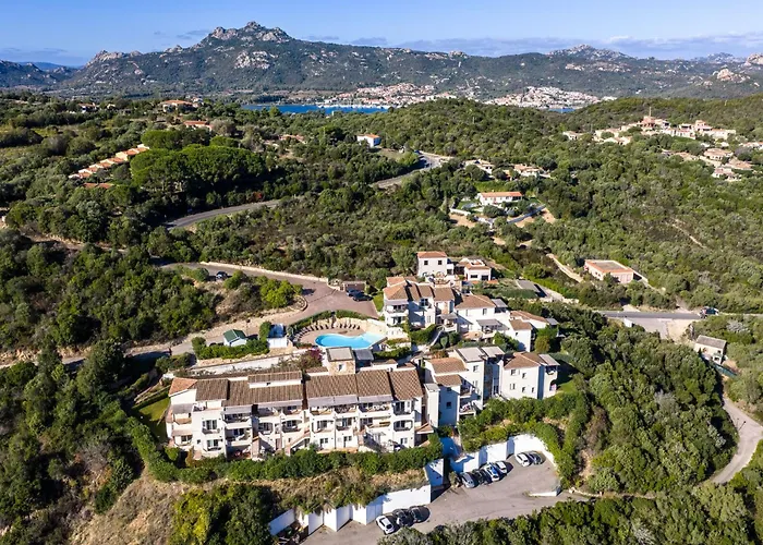Complex With Pool And Sea View * Baja Sardinia